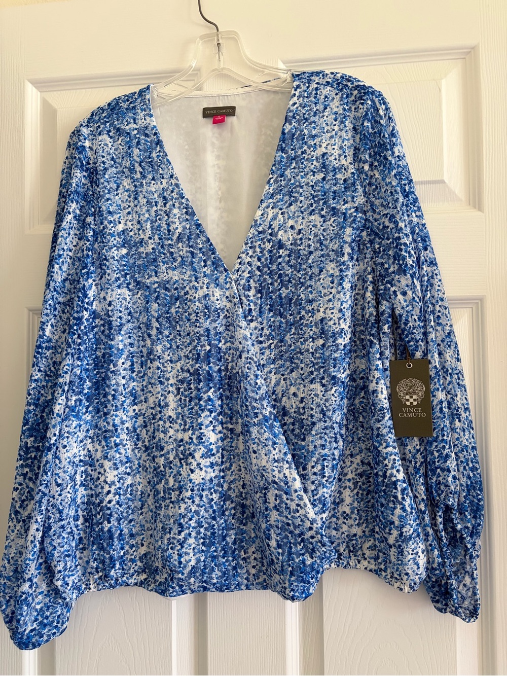 NWT Vince Camuto Blue & White Floral-Print Wrap Blouse!  Beautiful/Lightweight!